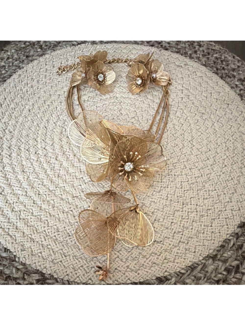 Gold Floral Statement Necklace set